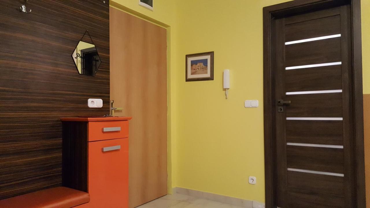 Safari Apartman Hajdúszoboszló Esterno foto
